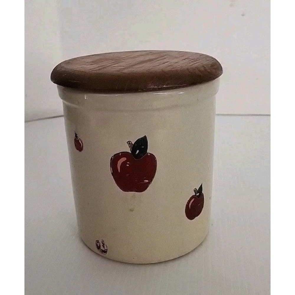 Robinson Ransbottom High Jar Crock Pottery‎ With Red Apple Motif 1 Qt.  USA